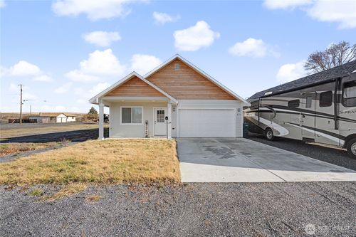 516 E Alder Ave, Ritzville, WA, 99169-1304 | Card Image
