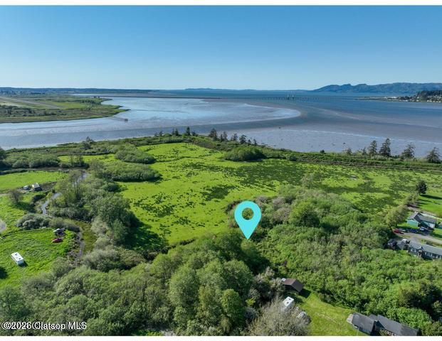Land in Astoria 4