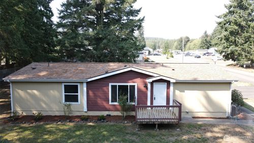 21 W Freedom Ln, Shelton, WA, 98584-7216 | Card Image