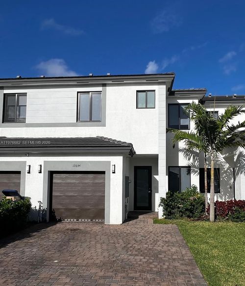 0-13644 Sw 157th Ct, Miami, FL, 33196-1848 | Card Image