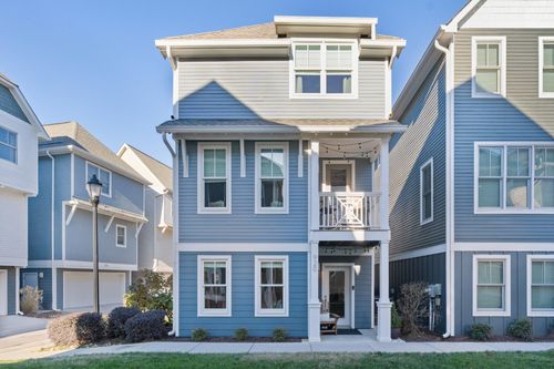 920 Islander Way, Chattanooga, TN, 37402-2187 | Card Image