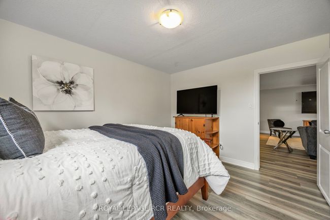 245327 5 Sideroad, House other with 5 bedrooms, 4 bathrooms and 8 parking in Amaranth ON | Image 37
