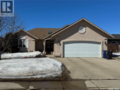 1211 21st St, Humboldt, SK, S0K2A0 | Card Image