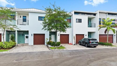 808 Nw 44th Ter, Plantation, FL, 33317-1506 | Card Image