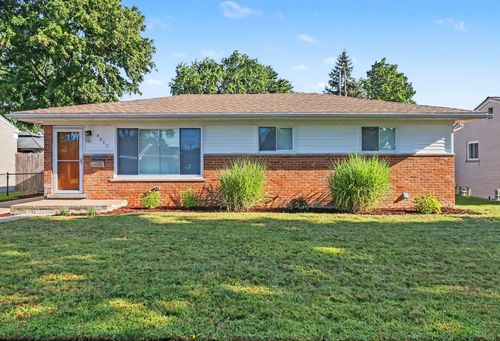 4813 Lutz Dr, Warren, MI, 48092-4409 | Card Image
