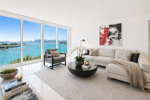 2101-400 S Pointe Dr, Miami Beach, FL, 33139-7361 | Card Image