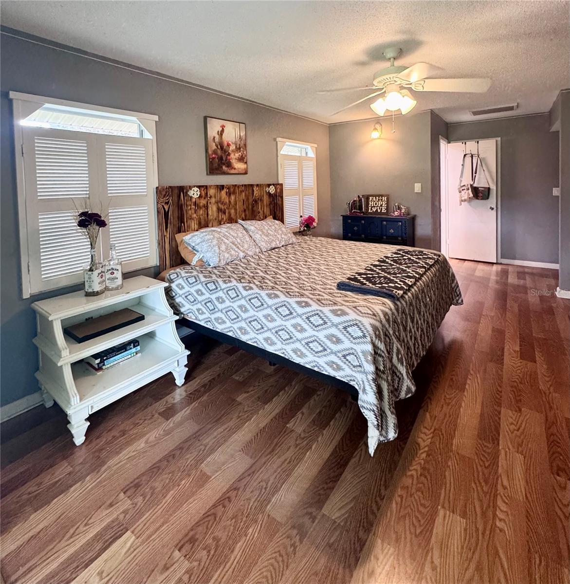 Residential in RIDGE MANOR 5
