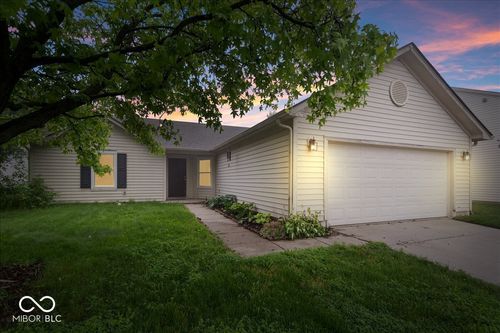 6011 Twyckenham Dr, Indianapolis, IN, 46236-7372 | Card Image
