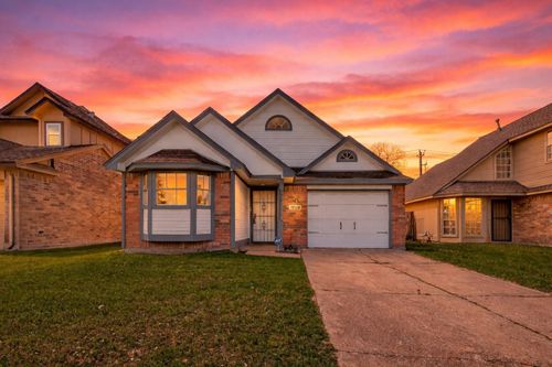 16114 Canaridge Dr, Houston, TX, 77053-3470 | Card Image