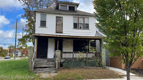 2570 Beals St, Detroit, MI, 48214-1775 | Card Image