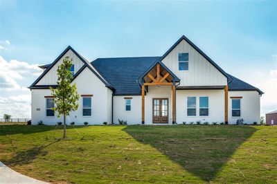 110 Gray Fox Court, House other with 5 bedrooms, 3 bathrooms and null parking in Godley TX | Image 1