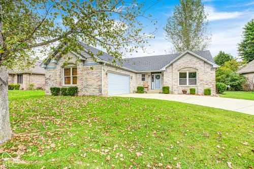 845 Robin Wood Pl, Greencastle, IN, 46135-1492 | Card Image