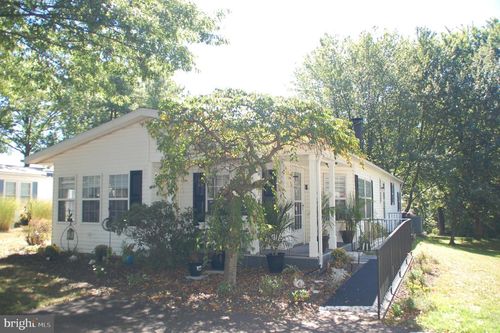 10 Brighton Pl, SOUDERTON, PA, 18964-1946 | Card Image