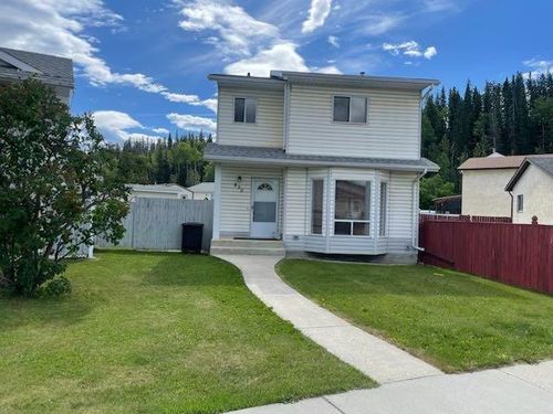 436 Boutin Avenue, Hinton, AB, T7V1A3 | Card Image