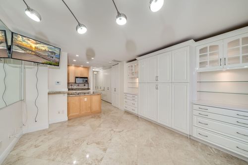 122-405 N Ocean Blvd, Pompano Beach, FL, 33062-5116 | Card Image