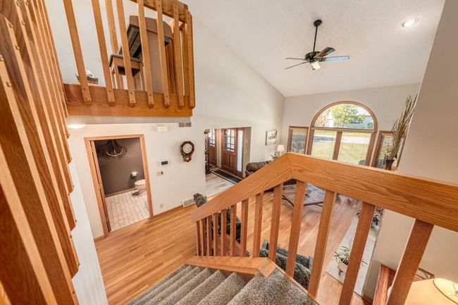 S75W17553 Harbor Circle, Condo with 2 bedrooms, 2 bathrooms and null parking in Muskego WI | Image 27