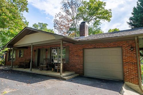 55 Avisco Rd, Robbinsville, NC, 28771-6902 | Card Image