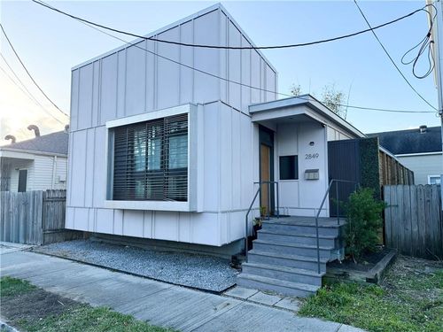 2849 Danneel St, New Orleans, LA, 70115-5107 | Card Image