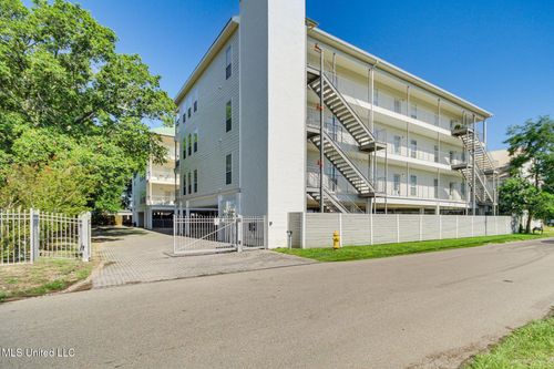 apt-301-183 Mcdonnell Ave, Biloxi, MS, 39531-5387 | Card Image