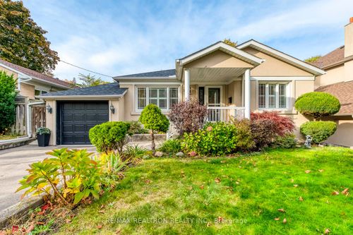 32 Alma Dr, Etobicoke, ON, M9P1T5 | Card Image