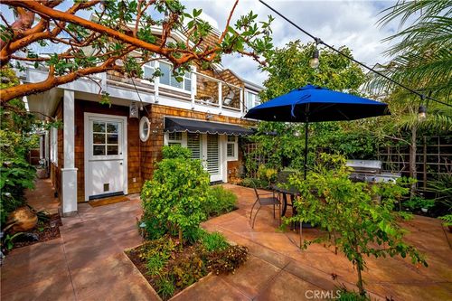 2-334 Locust St, Laguna Beach, CA, 92651-1604 | Card Image
