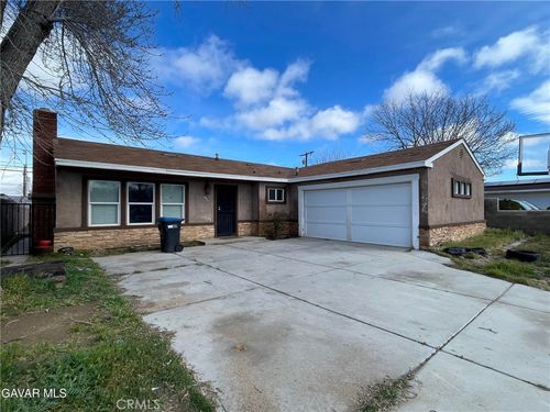 309 E Avenue J13, Lancaster, CA, 93535-4049 | Card Image