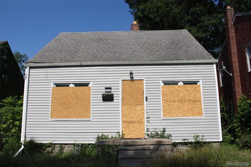 15837 Fielding St, Detroit, MI, 48223-1106 | Card Image