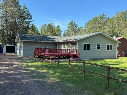 8975 Larimer Dr, Sturgeon Lake, MN, 55783-8781 | Card Image