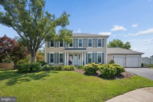 6305 Derby Cir, FREDERICK, MD, 21703-8672 | Card Image