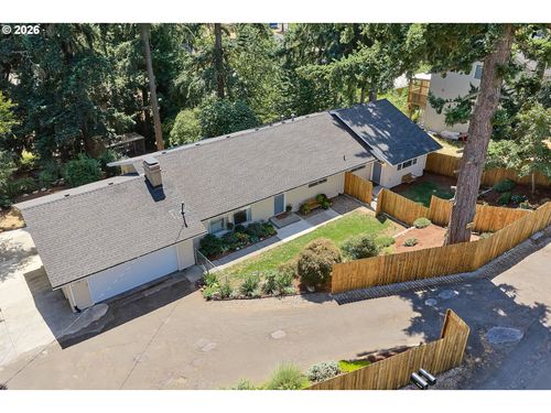 2715 Ne 54th St, Vancouver, WA, 98663-1943 | Card Image