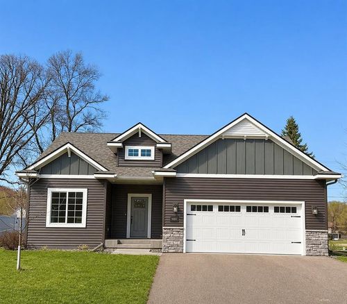 1666 St Andrews Dr, Altoona, WI, 54720 | Card Image