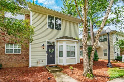 11521 Savannah Creek Dr, Charlotte, NC, 28273-3934 | Card Image