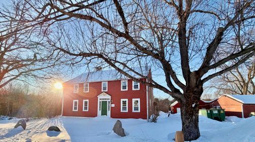 217 Portsmouth Ave, Stratham, NH, 03885-2206 | Card Image