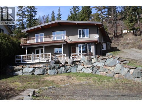 {{alt}} | Card Image