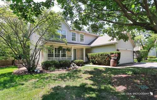 1115 E Fox Chase Dr, Round Lake Beach, IL, 60073-4155 | Card Image