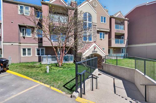 2031-2031 Edenwold Heights Nw, Calgary, AB, T3A3Y2 | Card Image