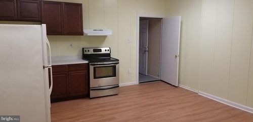 6840 W Chester Pike, UPPER DARBY, PA, 19082 | Card Image