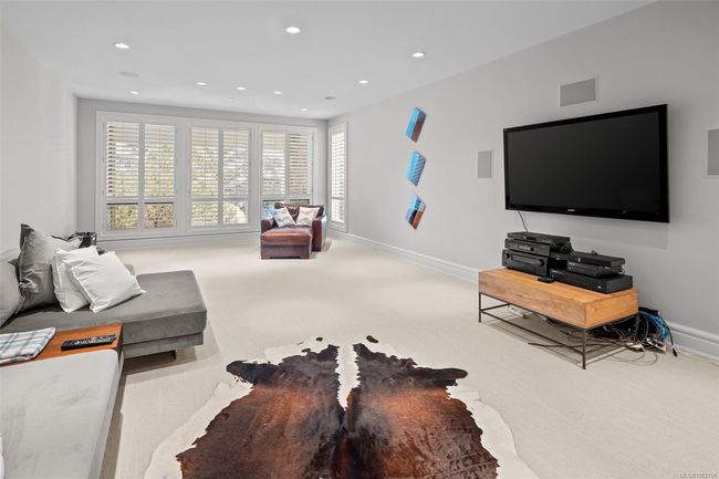 1050 Roxview Crt, House other with 4 bedrooms, 6 bathrooms and 3 parking in Sooke BC | Image 53