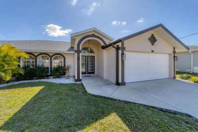 56 Long Meadow Court, House other with 4 bedrooms, 2 bathrooms and null parking in Rotonda West FL | Image 1