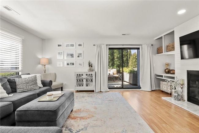 80 Lake Ridge Cv, Condo with 1 bedrooms, 1 bathrooms and 1 parking in Mohegan Lake NY | Image 11
