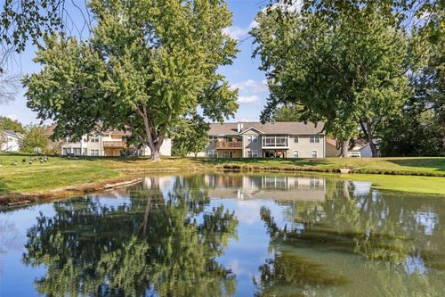 apt-d-4019 Lexington Dr Ne, Cedar Rapids, IA, 52402-7517 | Card Image