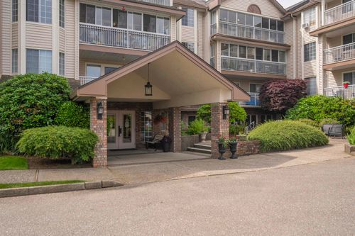 106-2491 Gladwin Rd, Abbotsford, BC, V2T3N8 | Card Image