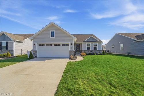 3868 Willow Way, Perry, OH, 44081-9240 | Card Image