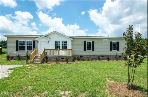 100 Cottonwood Ct, Kenly, NC, 27542-7764 | Card Image