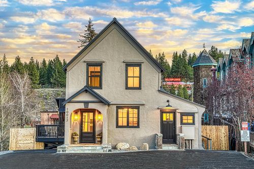 10017 E River St, Truckee, CA, 96161-0334 | Card Image