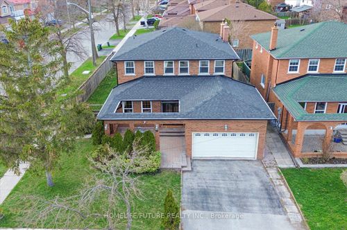 2 Lovel Ave, Scarborough, ON, M1B2M5 | Card Image