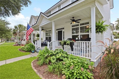 43 5th Ave, Bluffton, SC, 29910-7631 | Card Image