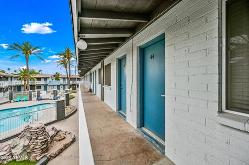 apt-44-3025 N 32nd Street, Phoenix, AZ, 85018 | Card Image