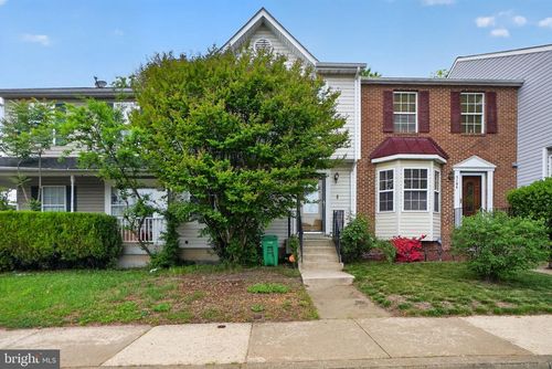 7102 Flag Harbor Dr, DISTRICT HEIGHTS, MD, 20747-1578 | Card Image