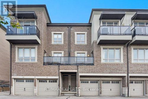 19-125 Kayla Cres, Vaughan, ON, L6A4W3 | Card Image